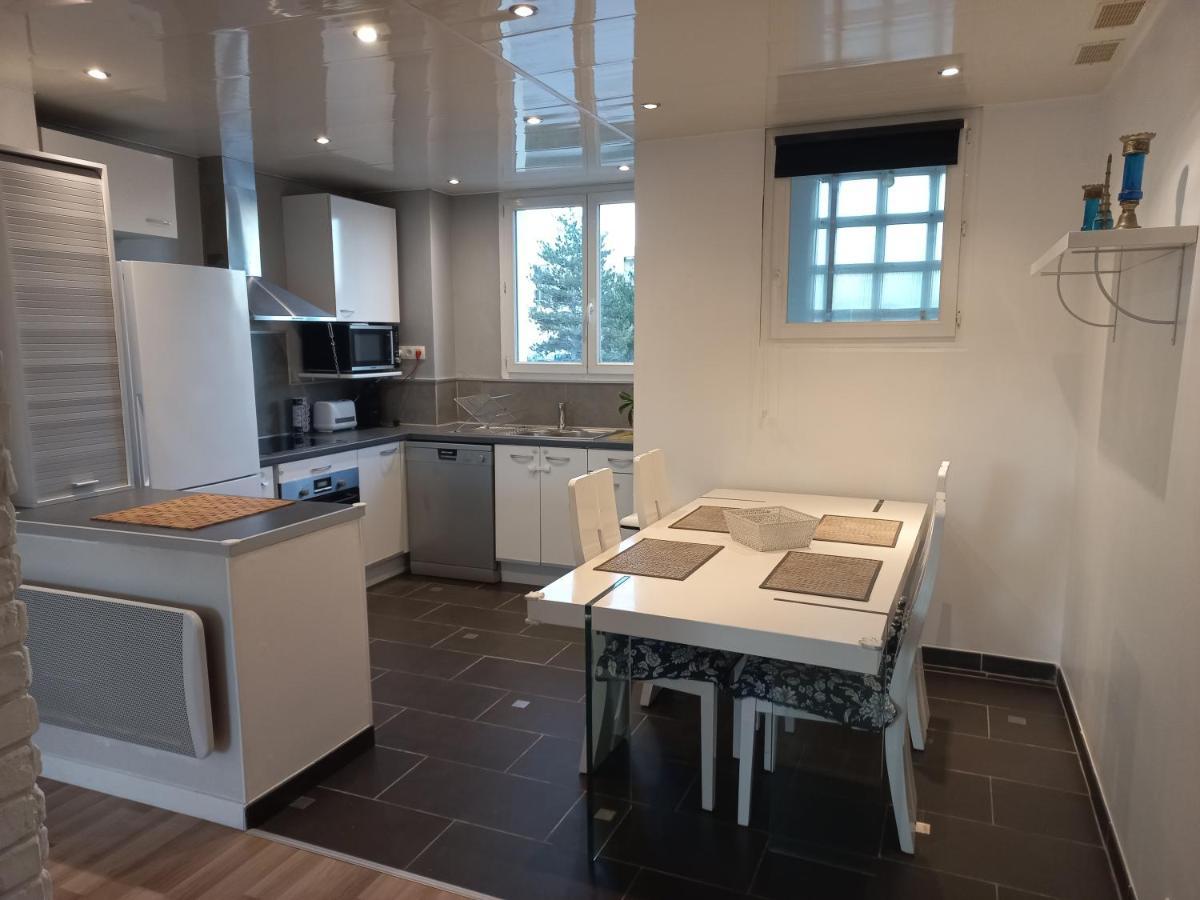"L'Hippocampe", Climatise, 60 M2 , 2 Chambres, Tres Calme, Plage Des Sablettes Et Commerces A 3 Minutes A Pied, Wifi, Parking Gratuit, Lit King Size Ла-Сейн-сюр-Мер Екстер'єр фото